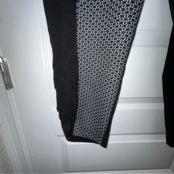Chico’s Zenergy Pull On Elastic Waistband Printed Front Ankle Pants Chicos - Picture 2 of 8